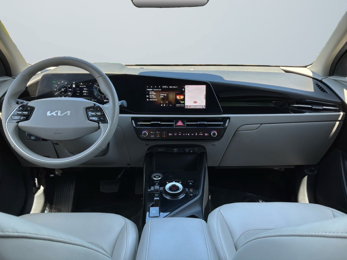 Used 2023 Kia Niro Wind FWD image 10
