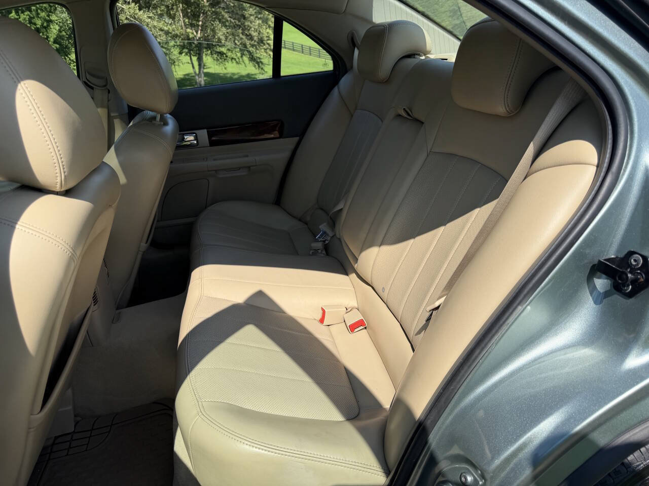 Used 2006 Lincoln LS RWD image 10