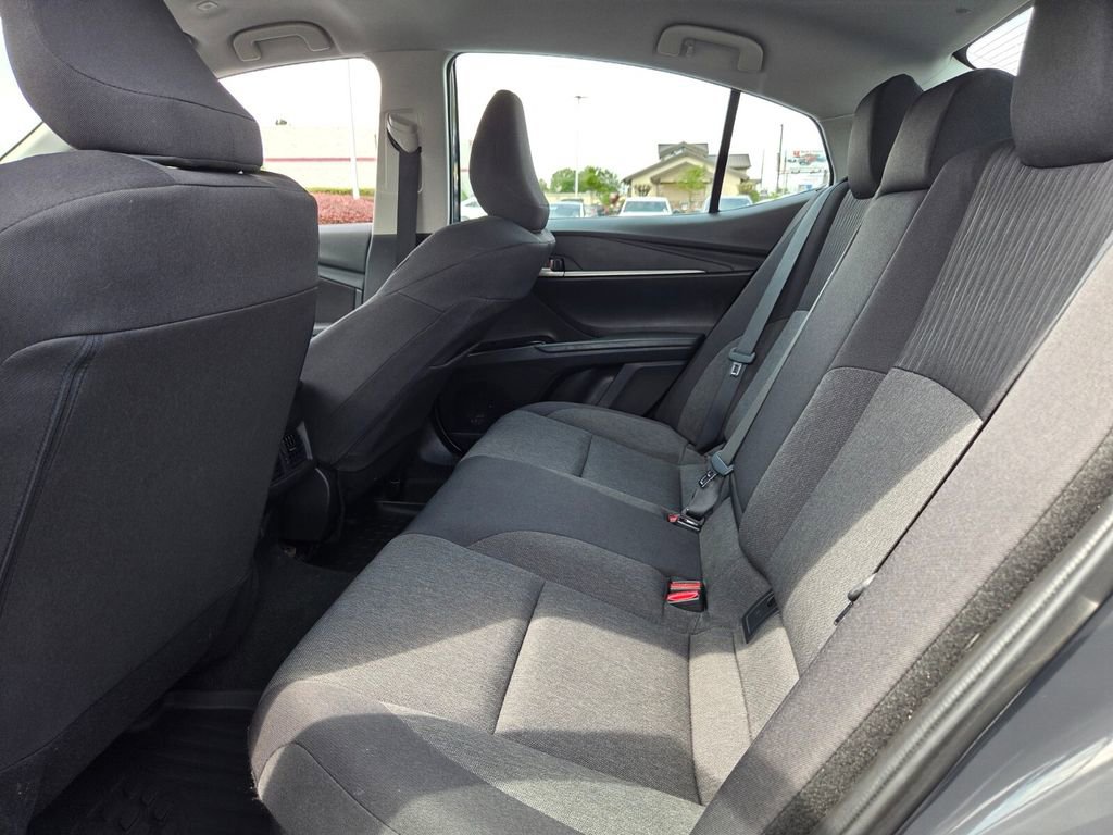 Certified 2025 Toyota Camry LE FWD image 5