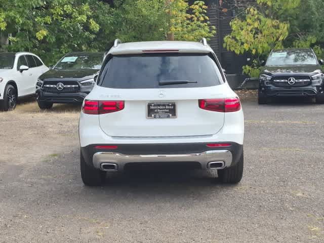 New 2026 Mercedes-Benz GLB 250 4MATIC image 7