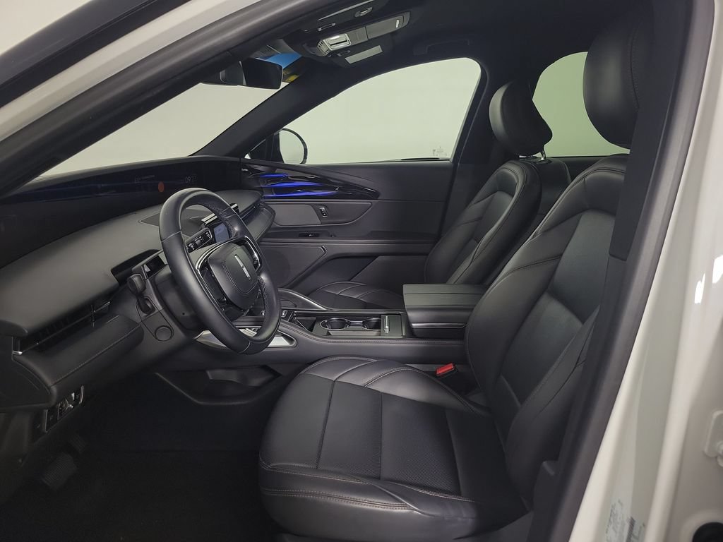 Certified 2024 Lincoln Nautilus Premier w/ Jet Appearance Package AWD/4WD image 15
