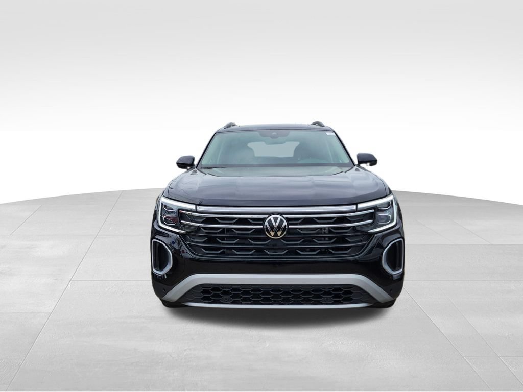 New 2026 Volkswagen Atlas Peak Edition AWD/4WD image 2