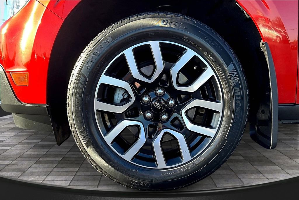 Used 2022 Ford Maverick Lariat w/ Lariat Luxury Package image 8