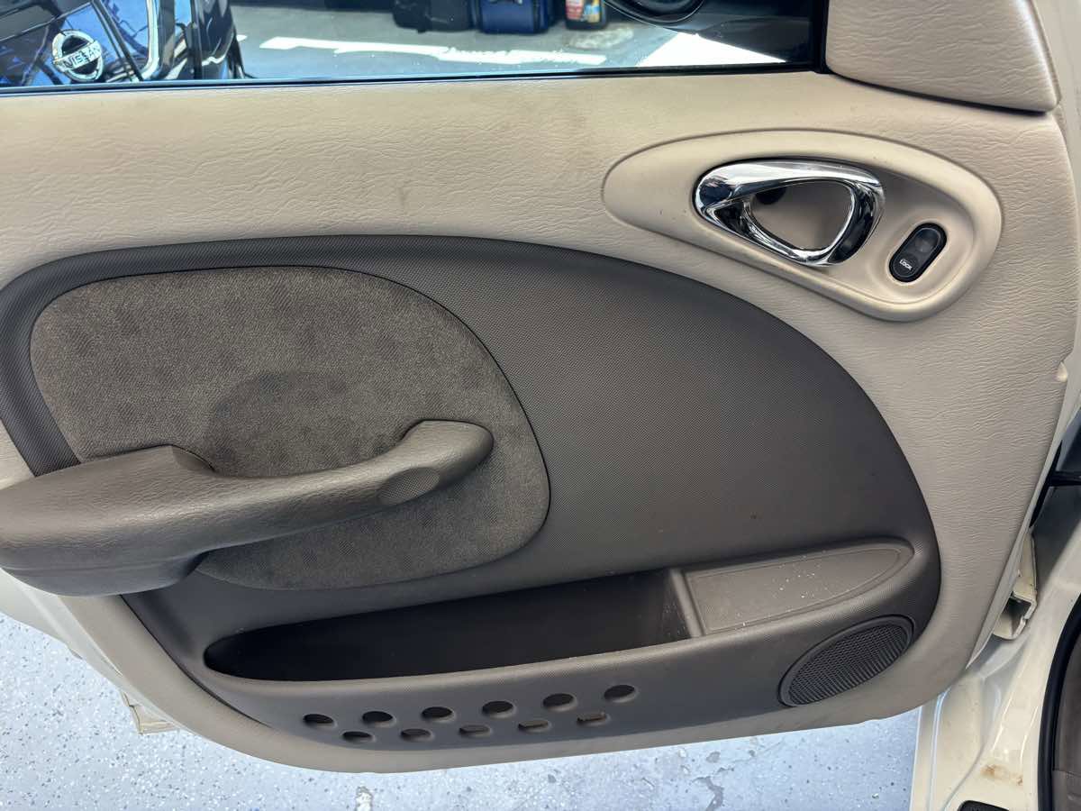 Used 2002 Chrysler PT Cruiser Touring image 18