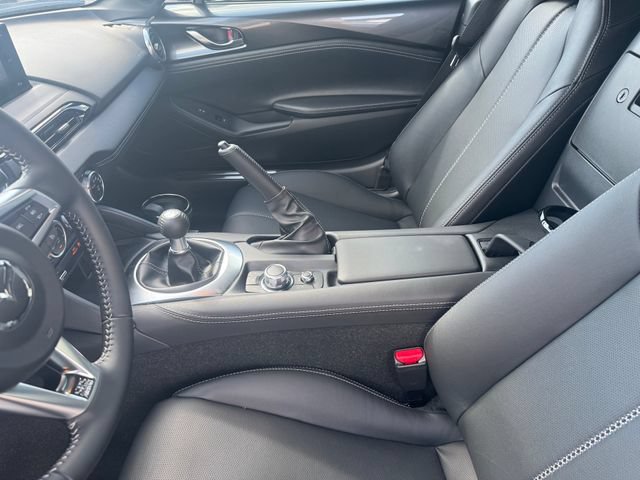 New 2026 MAZDA MX-5 Miata RF Grand Touring RWD image 7
