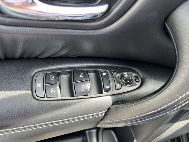 Used 2019 Nissan Armada Platinum AWD/4WD image 13