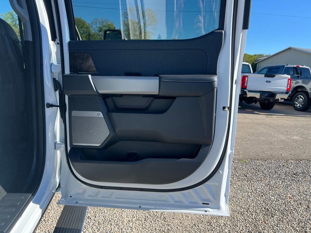 New 2026 Ford F250 Lariat w/ Tremor Off-Road Package image 19