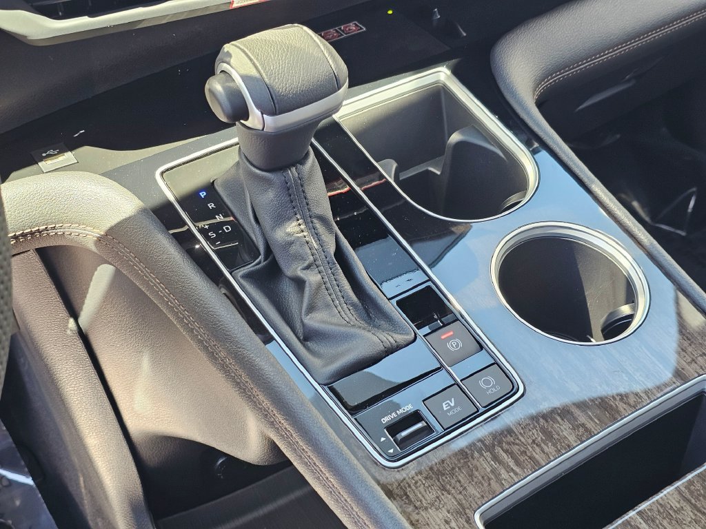 New 2026 Toyota Sienna Limited AWD/4WD image 33