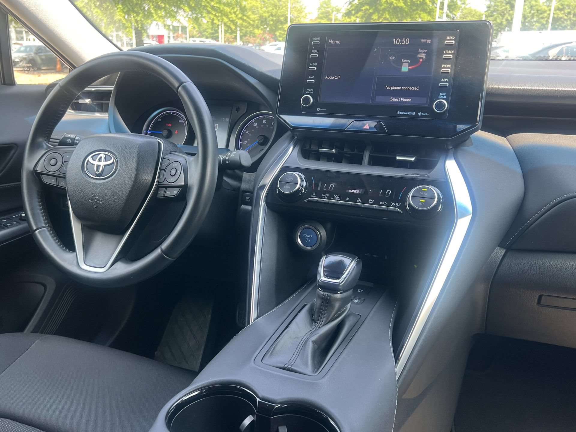Used 2021 Toyota Venza LE w/ Carpet Mat Package (TMS) AWD/4WD image 3