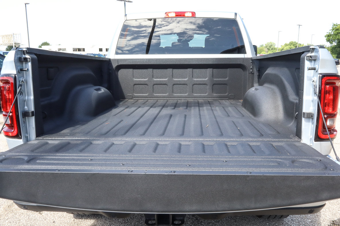 Used 2026 RAM 2500 Big Horn AWD/4WD image 9