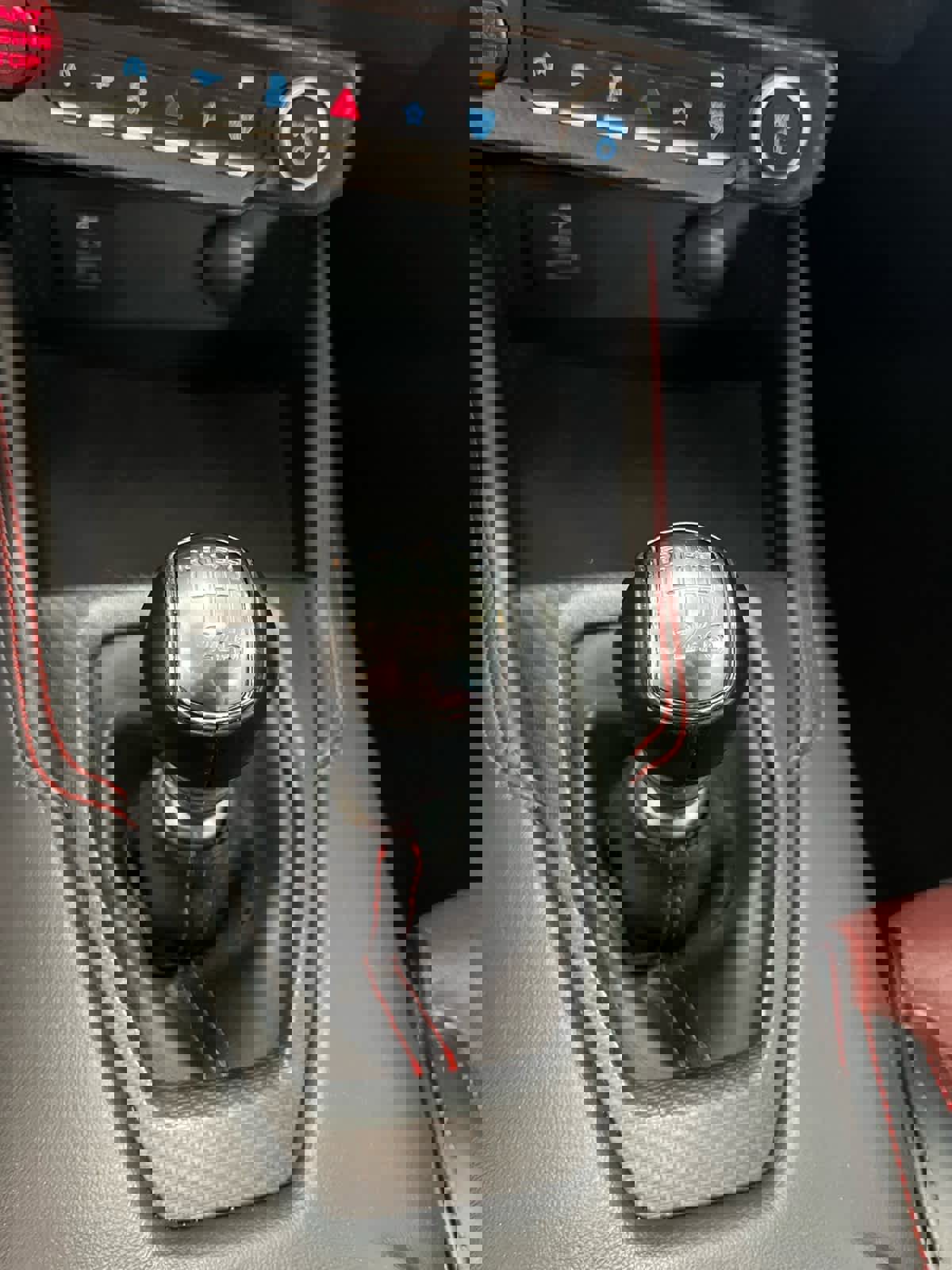 Used 2025 Ford Mustang GT Premium image 33