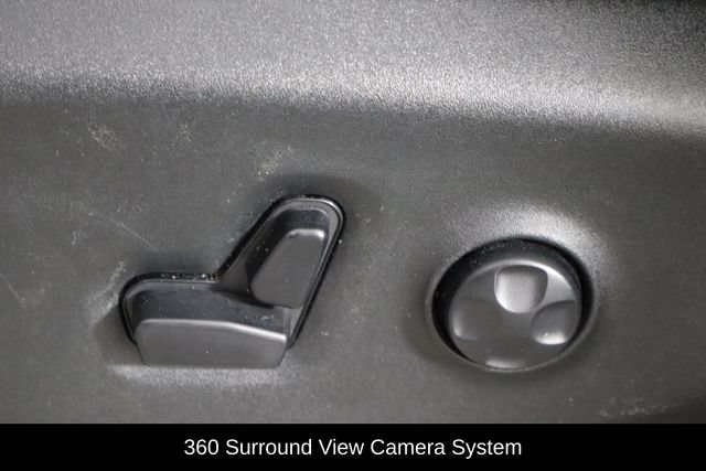 Used 2019 Chrysler Pacifica Touring-L Plus w/ Advanced Safetytec Group FWD image 25