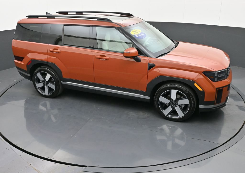 Used 2025 Hyundai Santa Fe Limited image 33