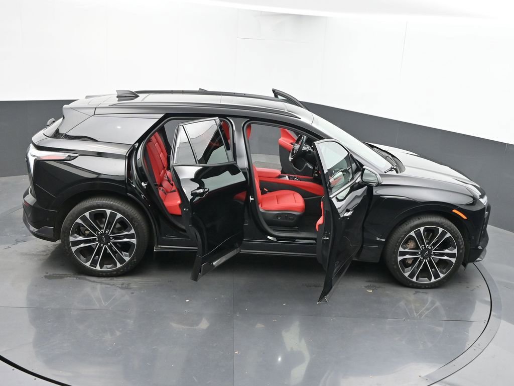 Used 2025 Chevrolet Blazer EV SS w/ Performance Package image 70