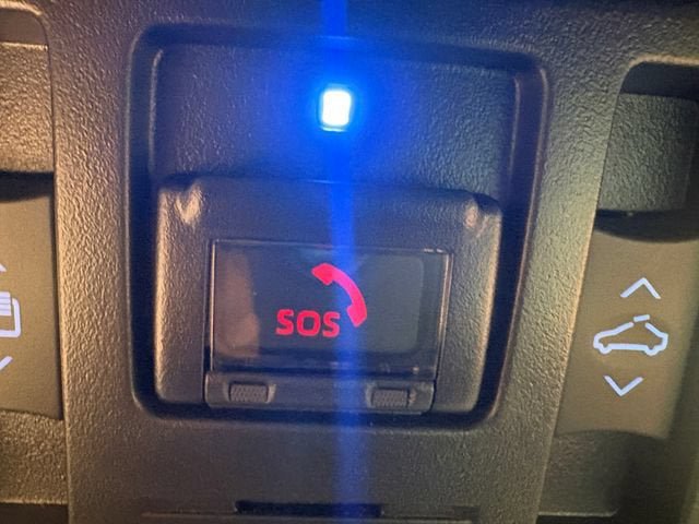 Used 2023 Toyota Camry XLE w/ Navigation Package FWD image 16