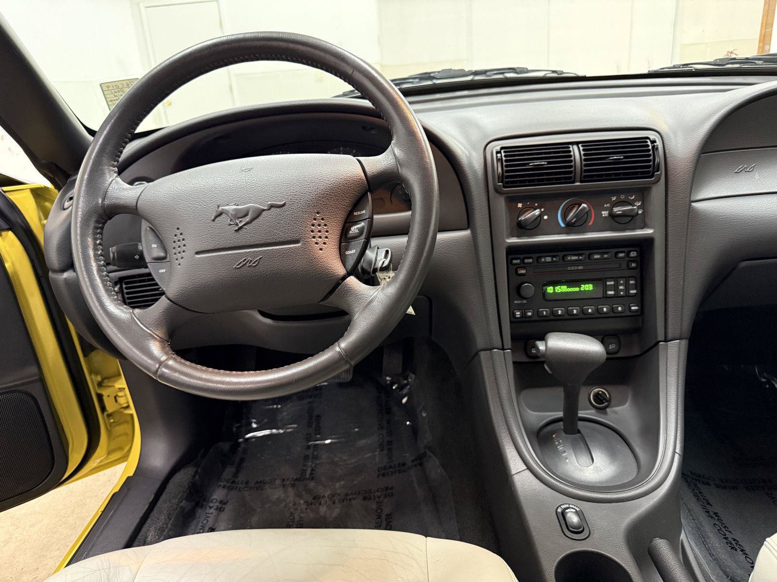 Used 2001 Ford Mustang GT Premium RWD image 20