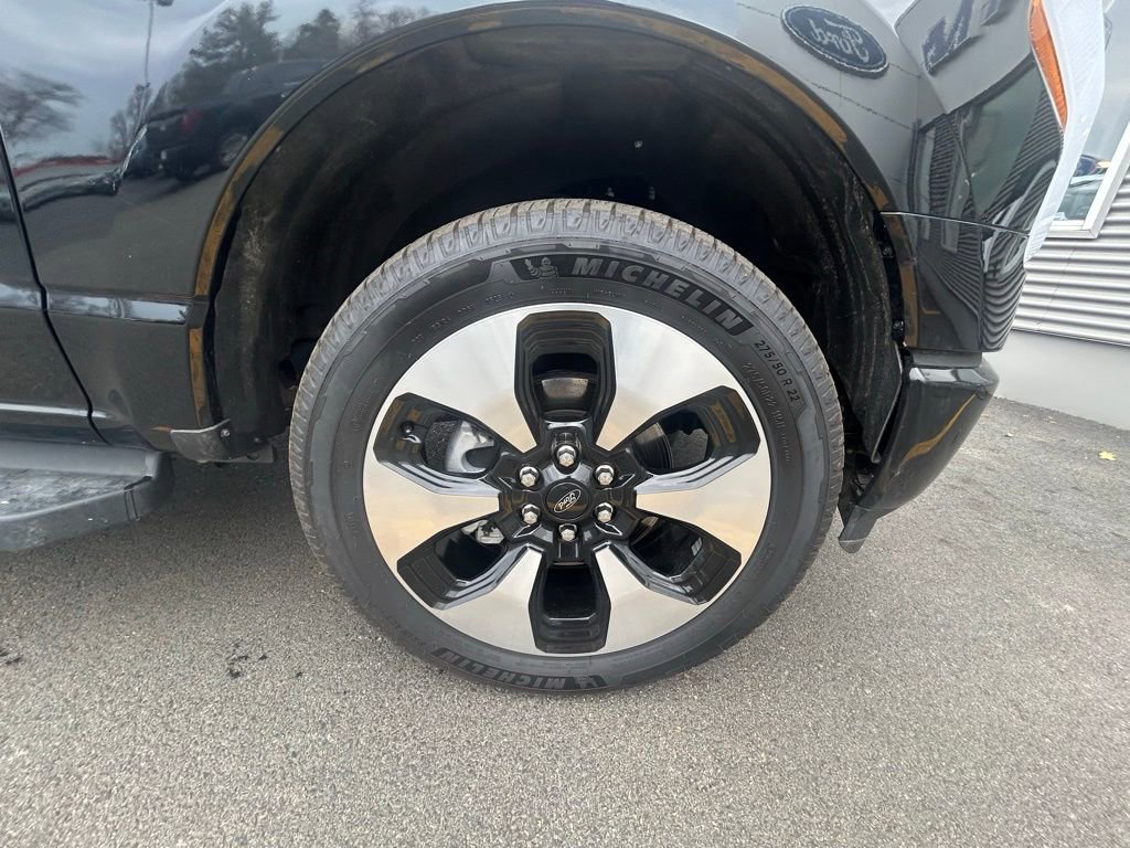 Used 2025 Ford F150 Lightning Platinum AWD/4WD image 10