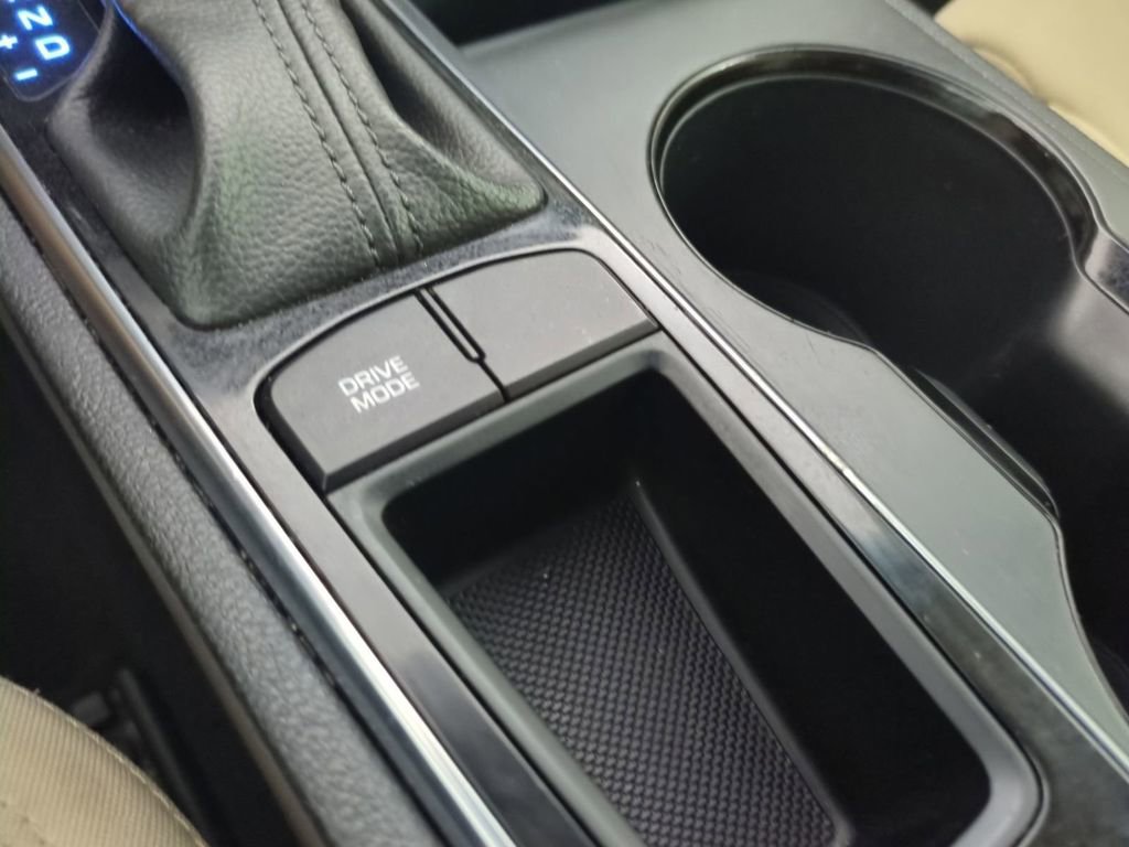 Used 2017 Hyundai Sonata SE FWD image 26