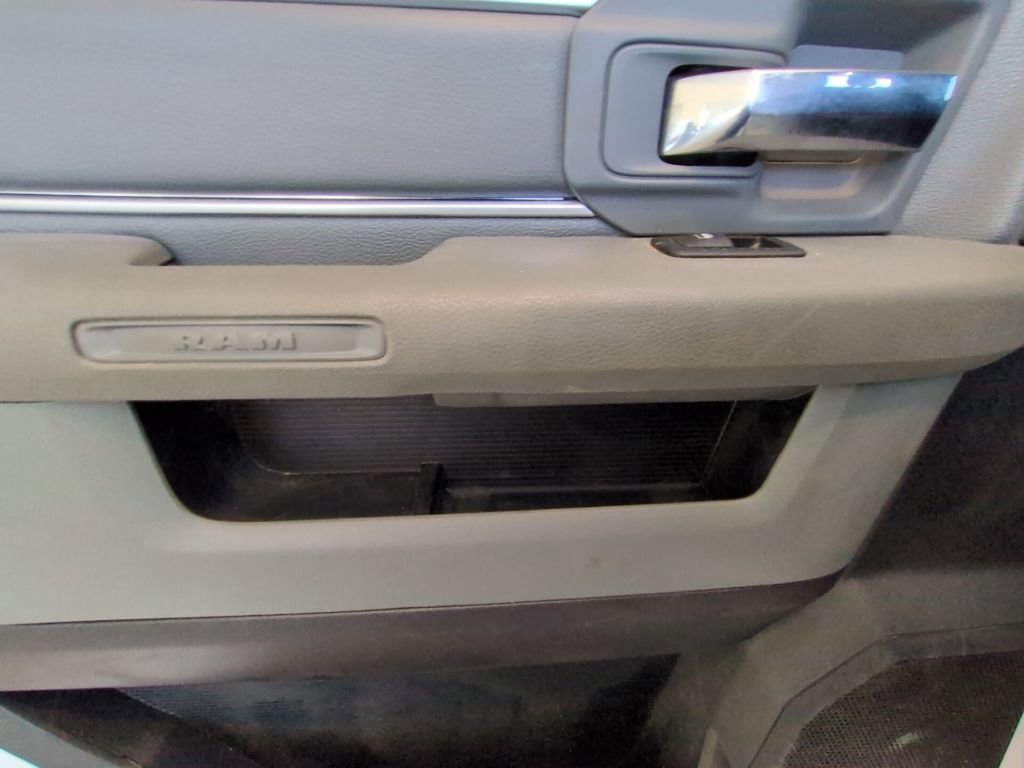 Used 2015 RAM 2500 Big Horn image 22