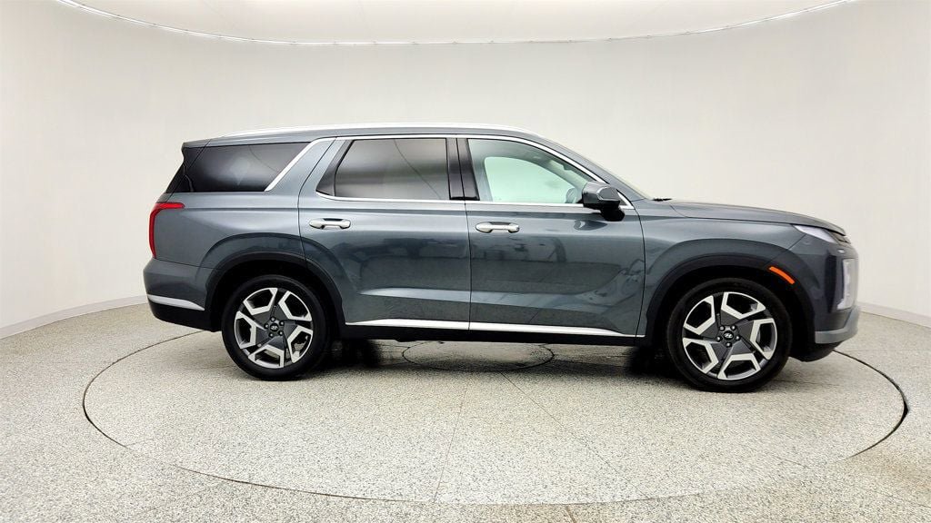 Used 2024 Hyundai Palisade SEL FWD image 4