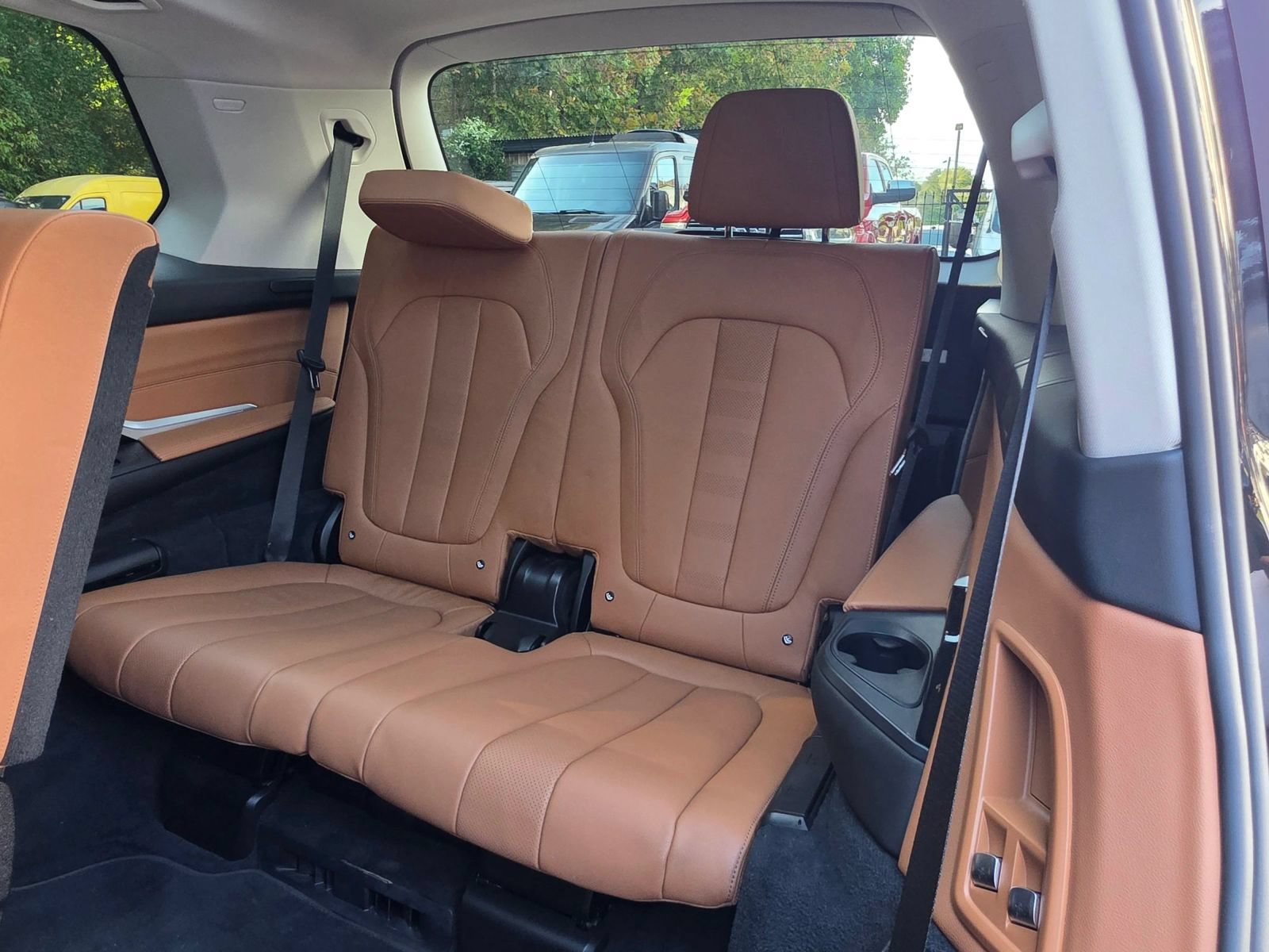 Used 2022 BMW X7 xDrive40i w/ Premium Package AWD/4WD image 34