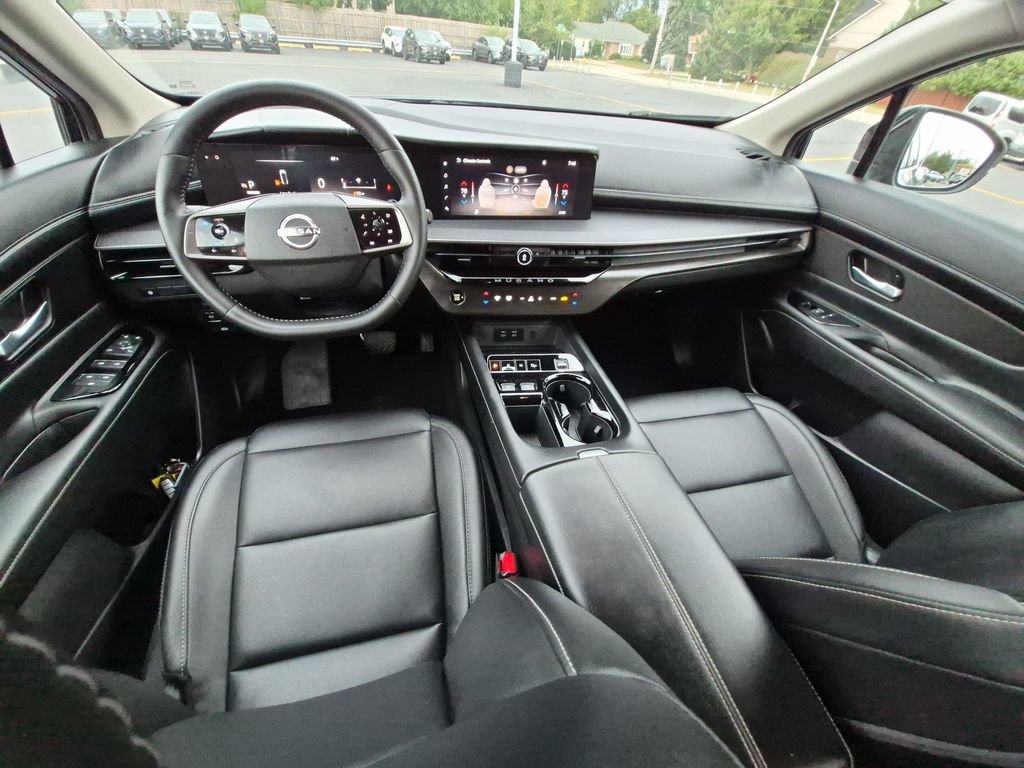 Used 2025 Nissan Murano SV AWD/4WD image 23