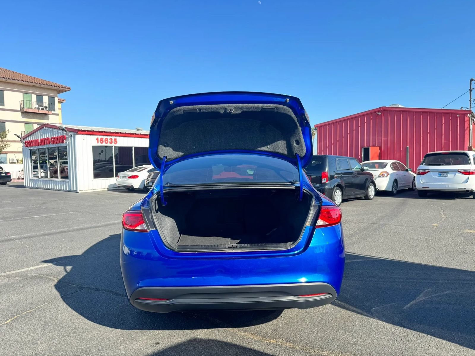 Used 2017 Chrysler 200 LX FWD image 7