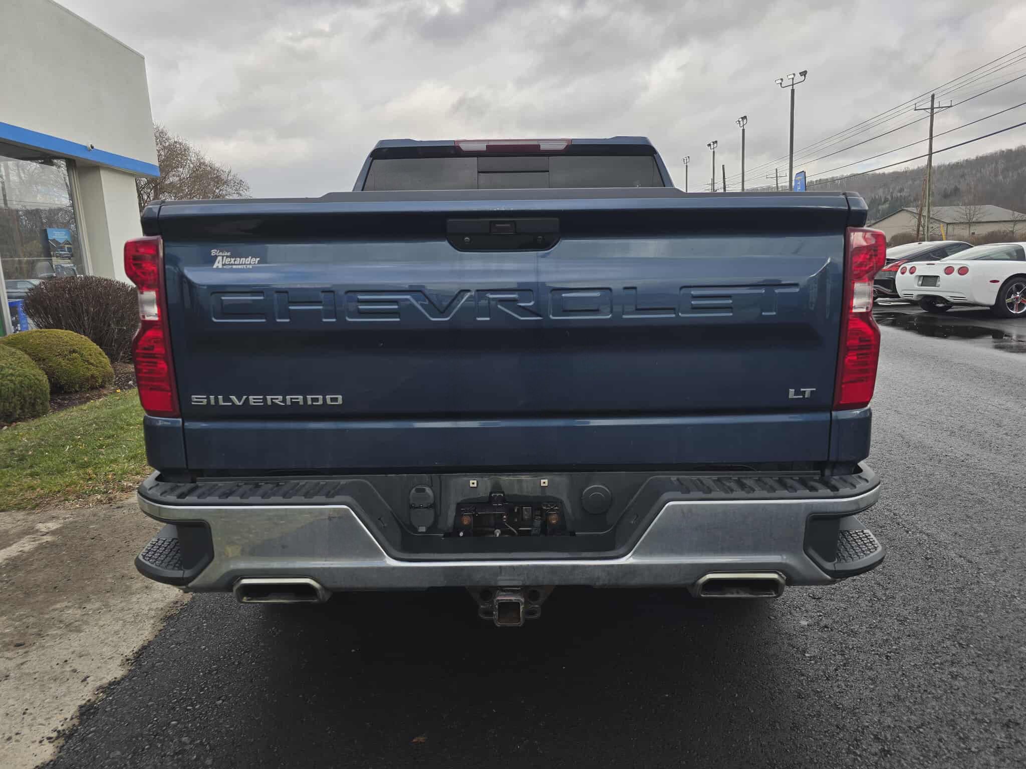 Used 2019 Chevrolet Silverado 1500 LT w/ All-Star Edition image 4