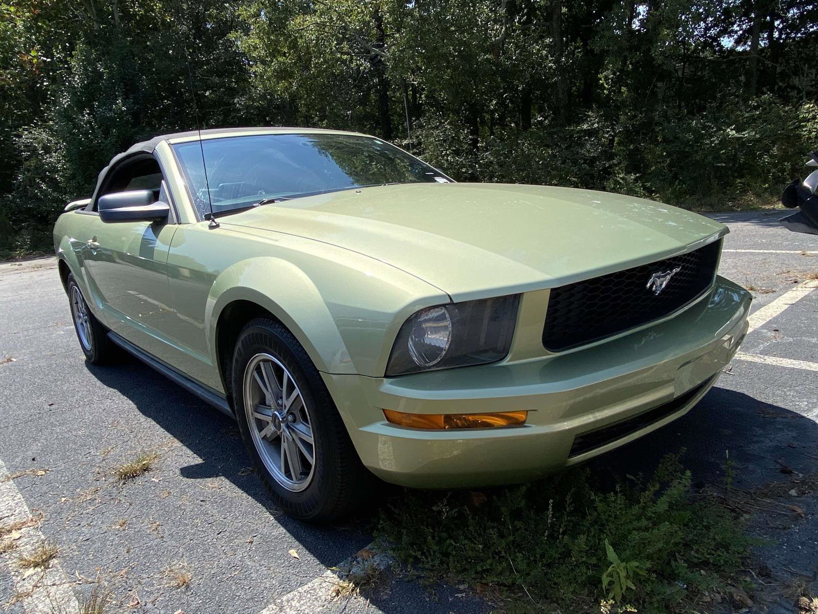 Used 2005 Ford Mustang Convertible