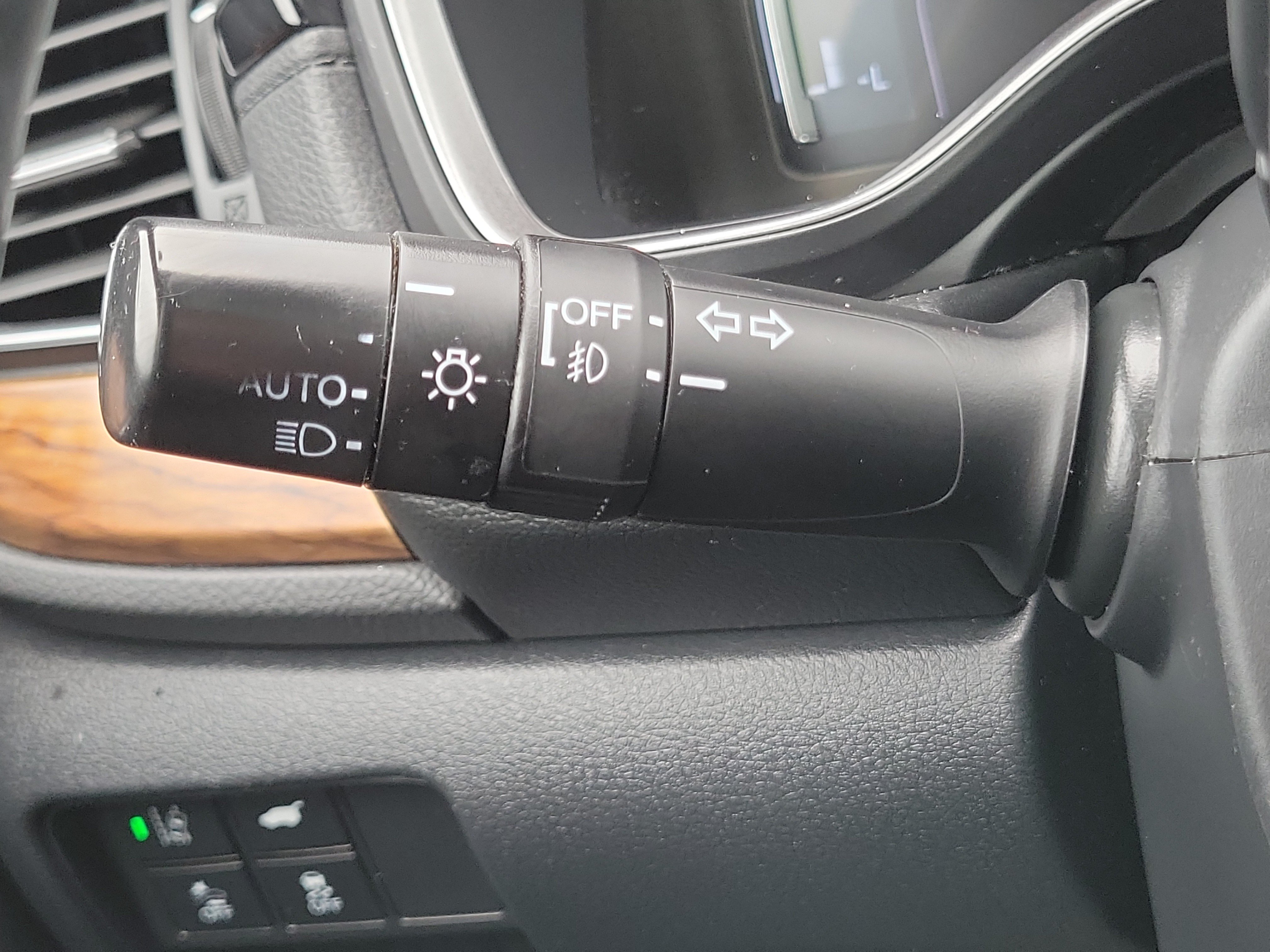 Used 2020 Honda CR-V EX-L image 29