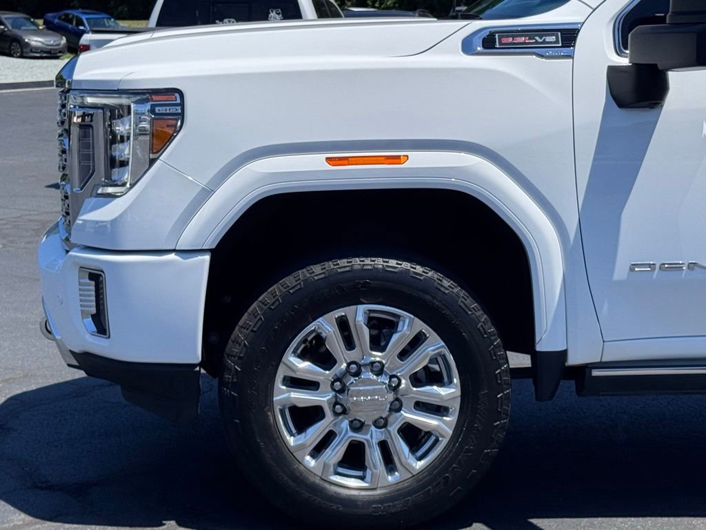 Used 2022 GMC Sierra 2500 Denali w/ Denali Ultimate Package AWD/4WD image 39