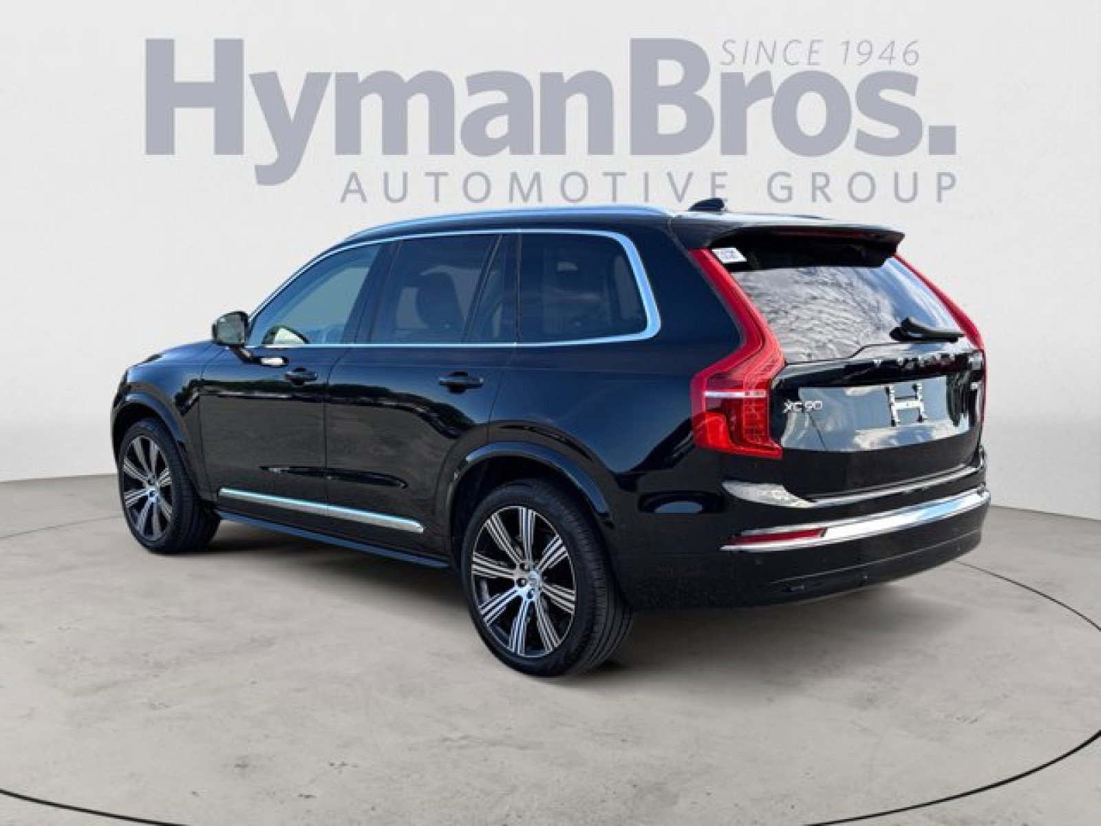 Used 2023 Volvo XC90 B6 Ultimate w/ Protection Package image 5