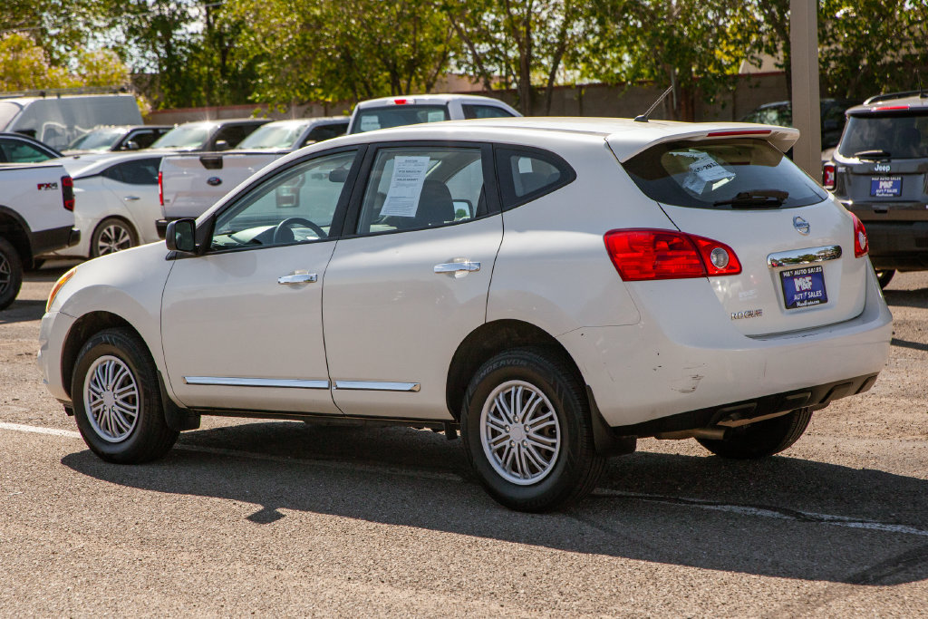 Used 2013 Nissan Rogue S FWD image 6