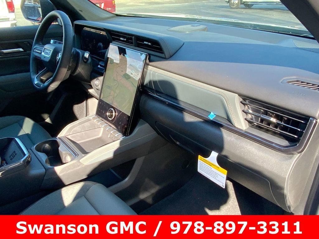 New 2026 GMC Terrain AT4 w/ LPO, Floor Liner Package image 27