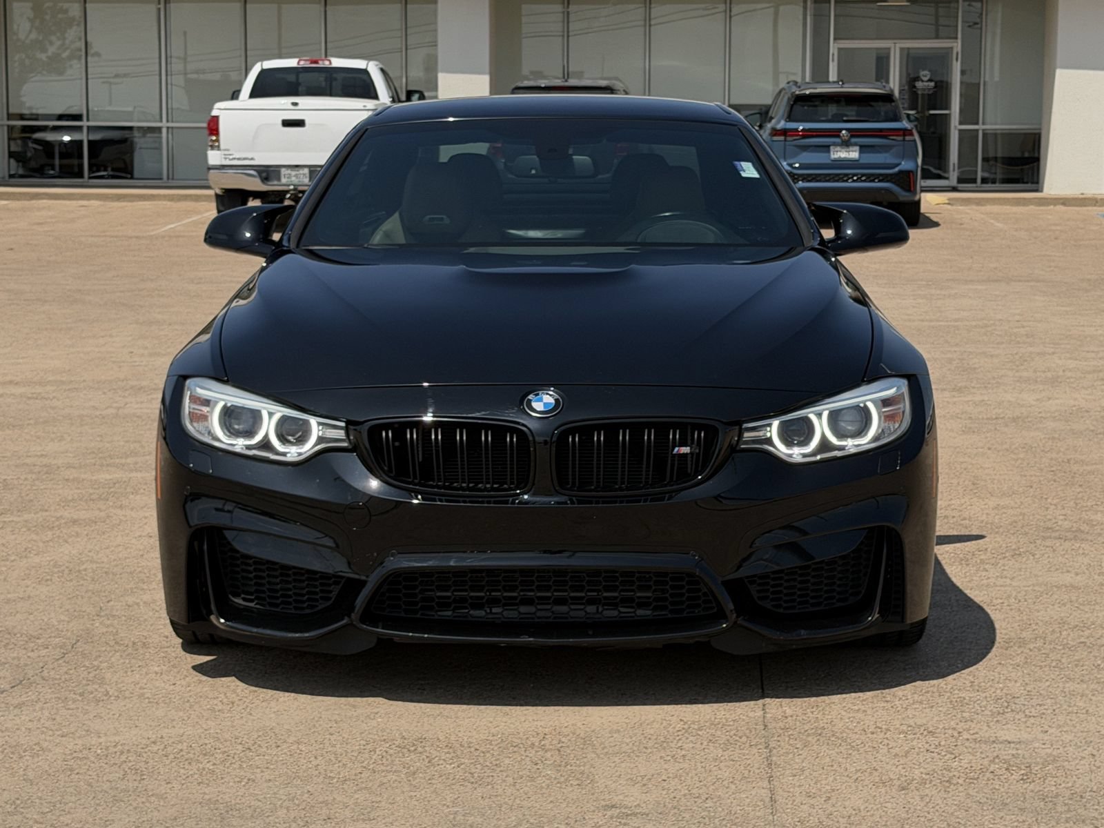 Used 2015 BMW M4 Convertible RWD image 9
