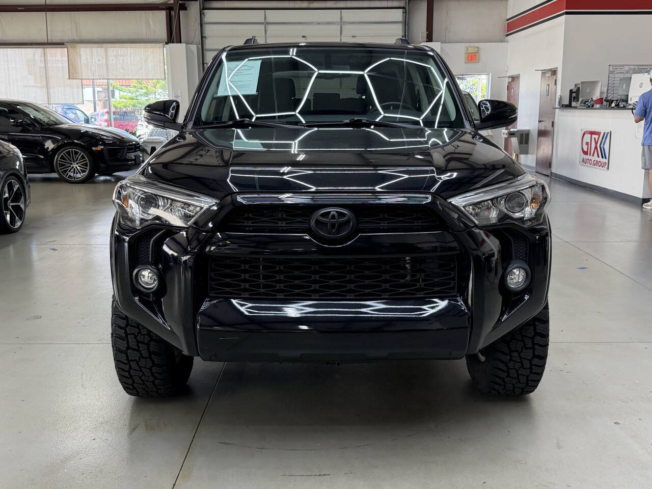 Used 2019 Toyota 4Runner SR5 Premium AWD/4WD image 6