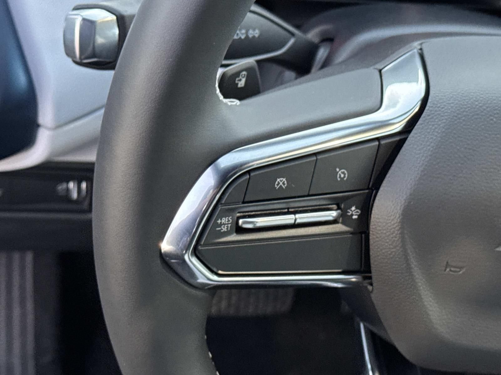 New 2026 Chevrolet Equinox EV LT AWD/4WD image 6