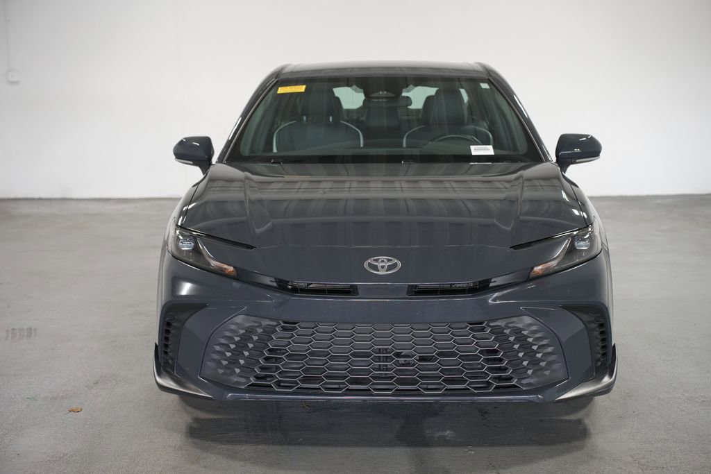 Certified 2025 Toyota Camry SE video 2
