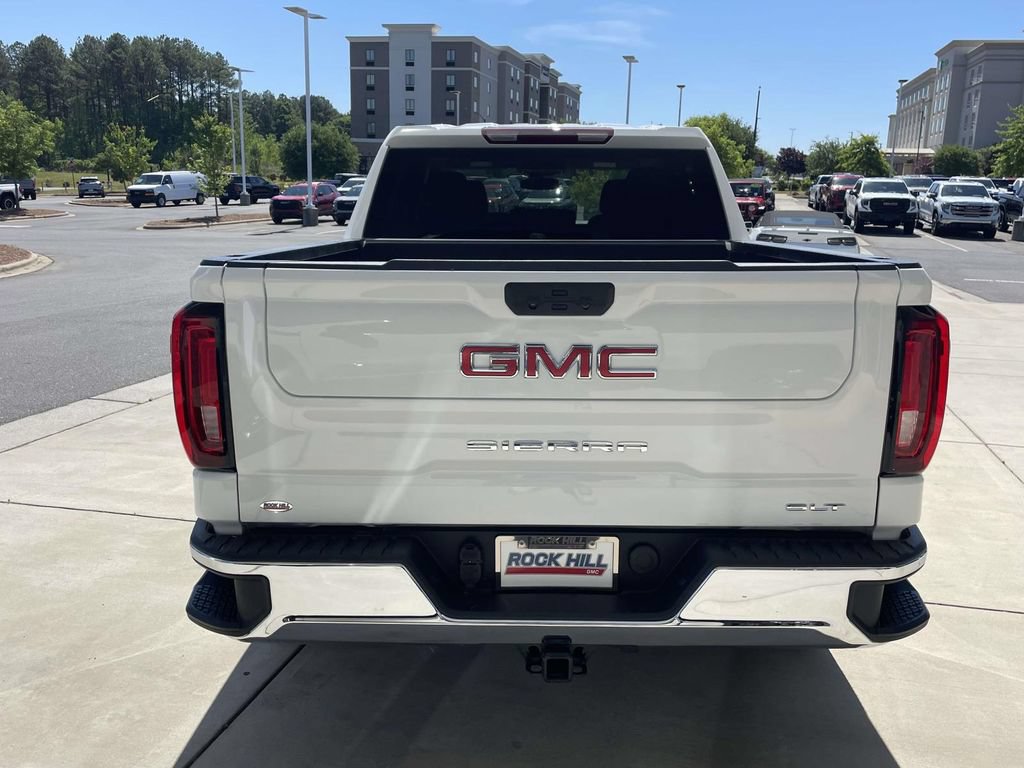 Used 2025 GMC Sierra 1500 SLT AWD/4WD image 8