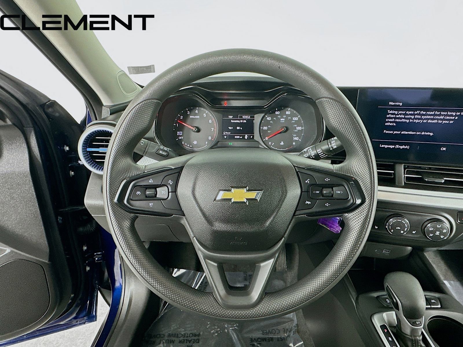 Used 2024 Chevrolet Trax LS w/ LS Convenience Package image 13