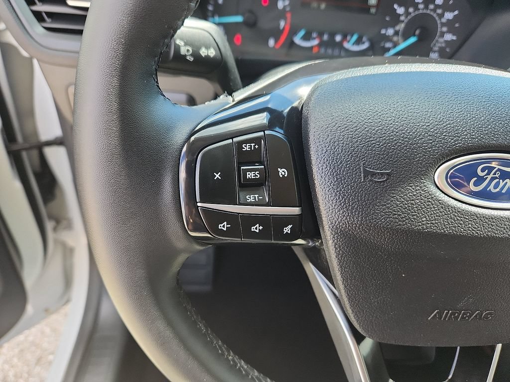 Used 2022 Ford Escape SE w/ Convenience Package FWD image 15