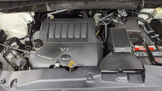 Used 2015 Toyota Highlander XLE image 26
