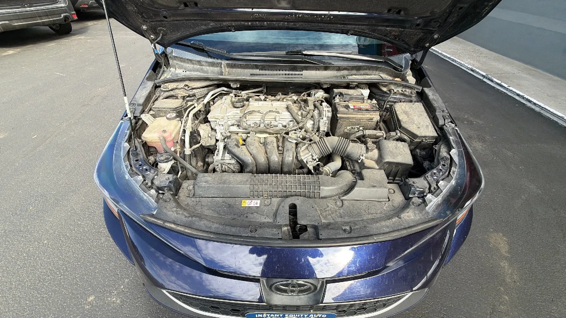 Used 2021 Toyota Corolla XLE w/ Carpet Mat Package (TMS) FWD image 11