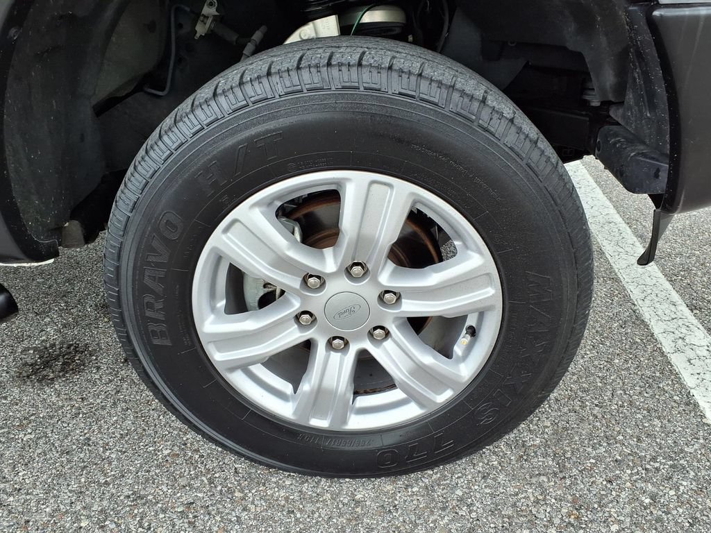 Used 2019 Ford Ranger XL w/ Equipment Group 101A Mid RWD image 9