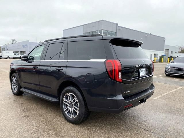 Used 2025 Ford Expedition Active image 6