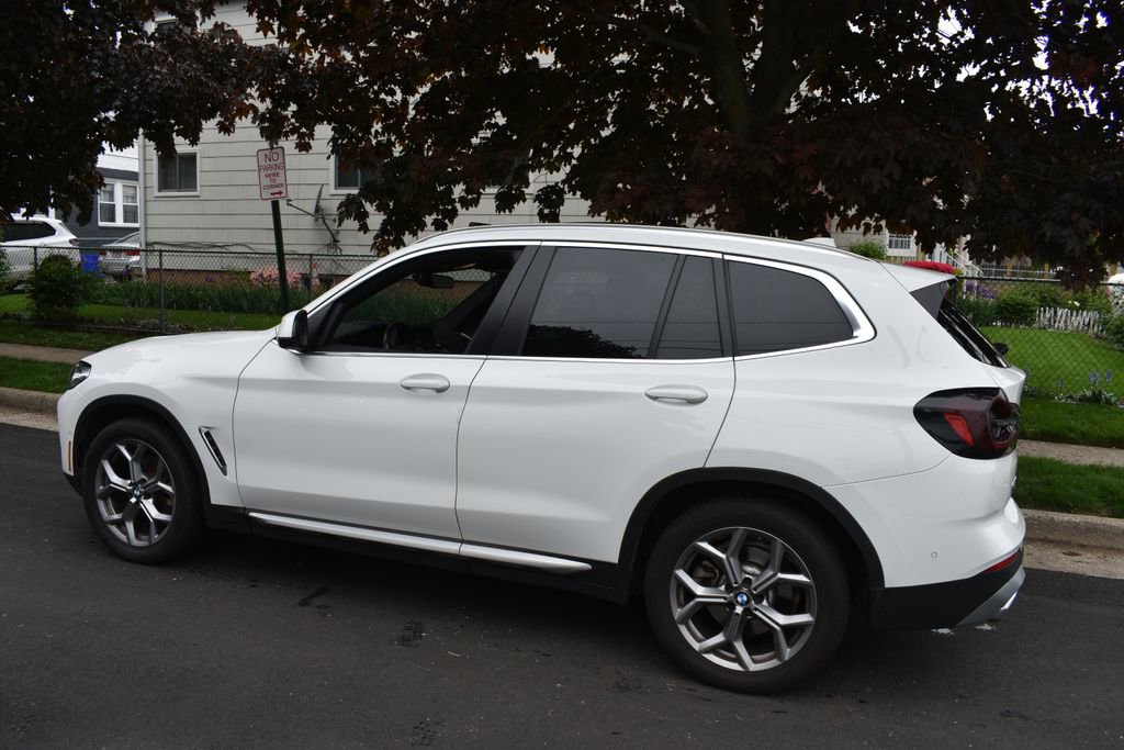 Used 2024 BMW X3 sDrive30i RWD image 8