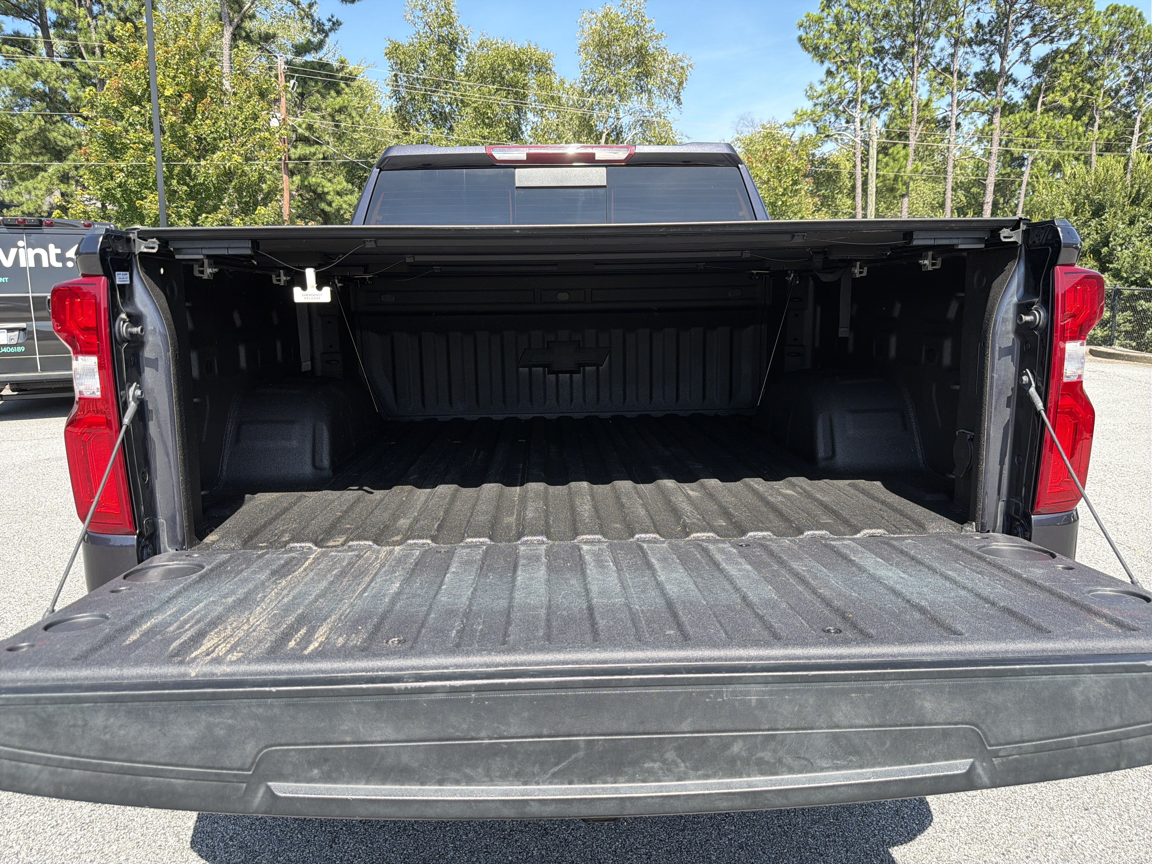 Used 2024 Chevrolet Silverado 1500 LT Trail Boss w/ Convenience Package II AWD/4WD image 22