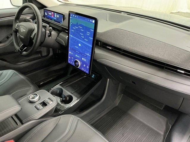 Used 2024 Ford Mustang Mach-E Premium image 19