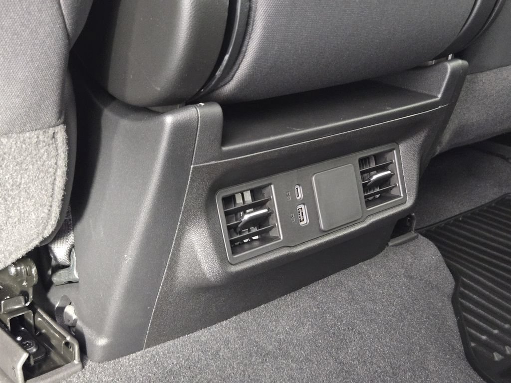 New 2026 Chevrolet Silverado 1500 Custom w/ LPO, Dark Essentials Package RWD image 33