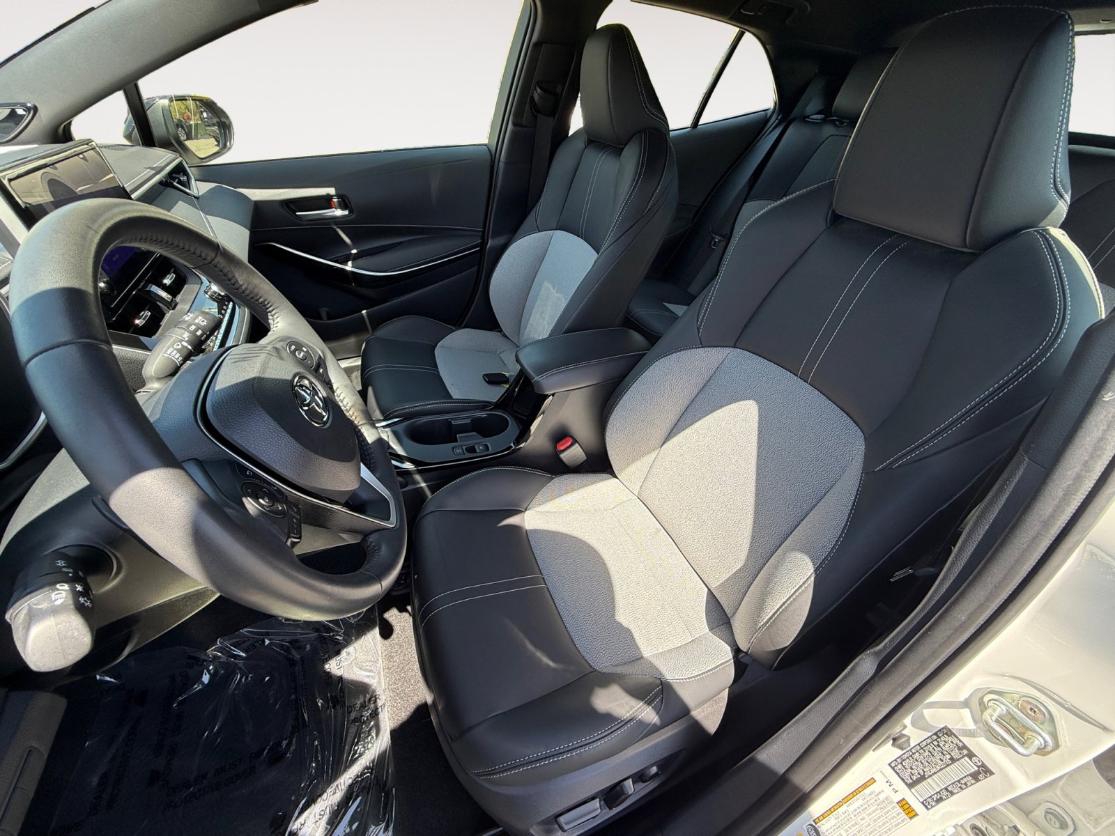 Used 2024 Toyota Corolla XSE image 10
